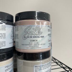 All-In-One Mineral Paint in Conch